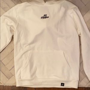 100 THIEVES HOODIE